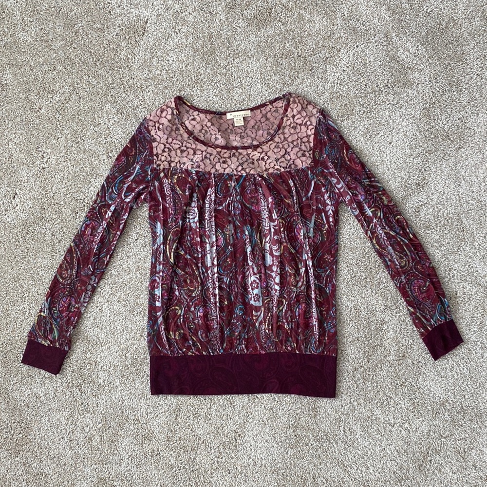Forever 21 Floral Lace Long Sleeve Top